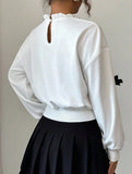 Simple bow-tie cropped sweatshirt
