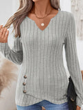 Fashionable V-neck long-sleeved knitwear