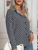 Fashionable geometric print shirt for women_CWTBLL02306