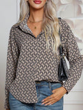 Fashionable geometric print shirt for women_CWTBLL02306