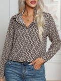 Fashionable geometric print shirt for women_CWTBLL02306