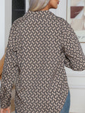 Fashionable geometric print shirt for women_CWTBLL02306