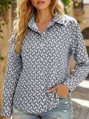 Fashionable geometric print shirt for women_CWTBLL02306