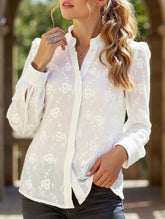 Lace embroidery blouse
