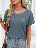 Lace-trimmed loose-fitting T-shirt for women