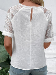 Round neck casual white lace-trimmed pullover shirt