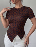 Floral Slit Slim Fit Tee_CWTTS00934