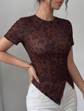 Floral Slit Slim Fit Tee_CWTTS00934