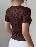 Floral Slit Slim Fit Tee_CWTTS00934
