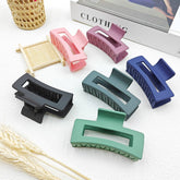 3 35 MINIMALIST RECTANGLE HAIR CLAW CLIP_CWAHA0088