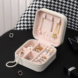 SIMPLE NECKLACE PORTABLE JEWELRY STORAGE BOX_CWMM1684