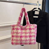 Winter Lambskin Plaid Single Shoulder Plush Bag_Cwab4019