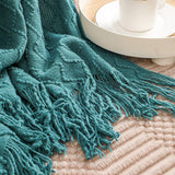 SOFT COZY KNIT BLANKET WITH TASSEL_CWMM0197