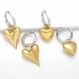 GOLD PLATED HEART SHAPED PENDANT EARRINGS_CWAJE0983