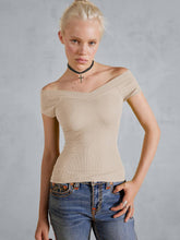 Solid-Color V-Neck Knitted Form-Fitting T-Shirt