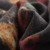 Women Retro Warm Rose Print Scarf