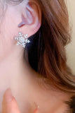 SNOW STUD EARRINGS_CWAJE0335