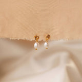 ALL MATCH VALENTINES DAY PEARL EARRINGS_CWMM5732
