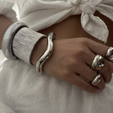 DESIGN HOLLOW FASHION PERSONALITY BRACELET_CWMM3120