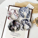 SILKY PRINT SCARF NECKLACE PEARL MAGNETIC CLASP_CWASC0820