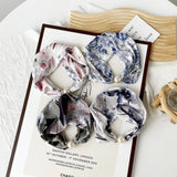 SILKY PRINT SCARF NECKLACE PEARL MAGNETIC CLASP_CWASC0820