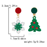 CHRISTMAS TREE SNOWFLAKE EARRINGS_CWAJE2397