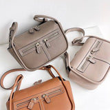 Multi-Zip Pocket Handbag_Cwab1938