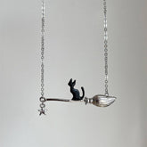 HALLOWEEN MAGIC BROOM BLACK CAT NECKLACE_CWAJE2434