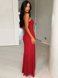 Solid-Color Hip-Hugging Pleated Strapless Dress