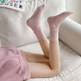 SOLID COLOR RETRO ALL MATCH MID CALF SOCKS_CWMS1062