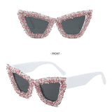 LARGE FRAME CAT EYE DIAMOND SUNGLASSES_CWASG0860