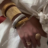 FASHIONABLE SMOOTH SPRING BRACELET FOR WOMEN_CWMM3123