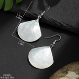 NEW FAN SHAPE NATURAL WHITE SHELL EARRINGS_CWMM4277