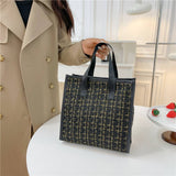 FASHION RETRO PORTABLE HAND HELD COSMETIC BAG_CWAB4444