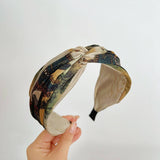 Retro Oil Painting Wide Border Versatileheadbands_Cwaha07329