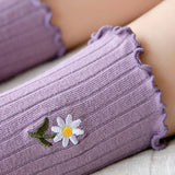 FLOWER EMBROIDERY CREW RUFFLE SOCKS WOMEN_CWMS0293