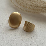 FASHIONABLE SMOOTH SPRING BRACELET FOR WOMEN_CWMM3123