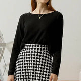 Solid Round Neck T Shirt_Cwttl1445