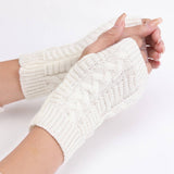 Fashion Short Twist Fingerless Gloves_Cwag0092