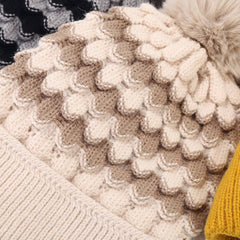 NEW CONTRAST STRIPED POM POM KNITTED HAT_CWAH1609