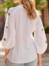 Embroidered Eyelet Shirt ??Balloon Sleeve Vintage Blouse