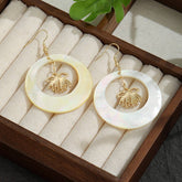 FASHION VINTAGE NATURAL WHITE SHELL EARRINGS_CWMM4281