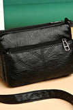 SOFT LEATHER SQUARE MESSENGER BAG_CUAB0036