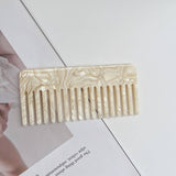 SIMPLE AND EXQUISITE PORTABLE COMB_CWMM1088