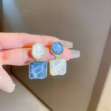 IRREGULAR SQUARE OVAL EARRINGS WITH WATER PATTERNS_CWAJE2050