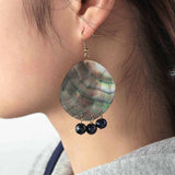 FASHION NATURAL MOTHER OF PEARL EARRINGS_CWMM4260