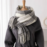 Warm Retro Grid Scarf Shawl For Winter Look_Cwasc2769
