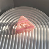 STRIPED TRIANGLE SIMPLE HAIRPIN_CWAHA2634