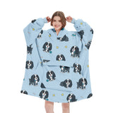 OUTDOOR HOODIE BLANKET PULLOVER FOR QUEUE TV TIME_CWAHA6525