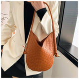 HAND WOVEN BAG STYLISH STRAW ARMPIT BAG FOR WOMEN_CWAB1913